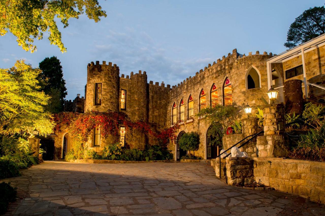 The Manor Basket Range Hotel Exterior photo